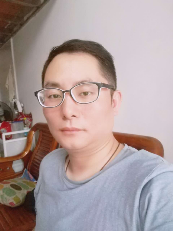 流星的尾巴的第一张照片--心连心婚恋交友平台