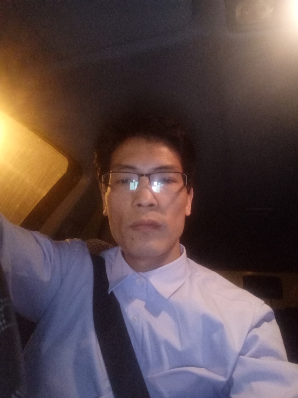 爱也要以诚相待的第三张照片--心连心婚恋交友平台
