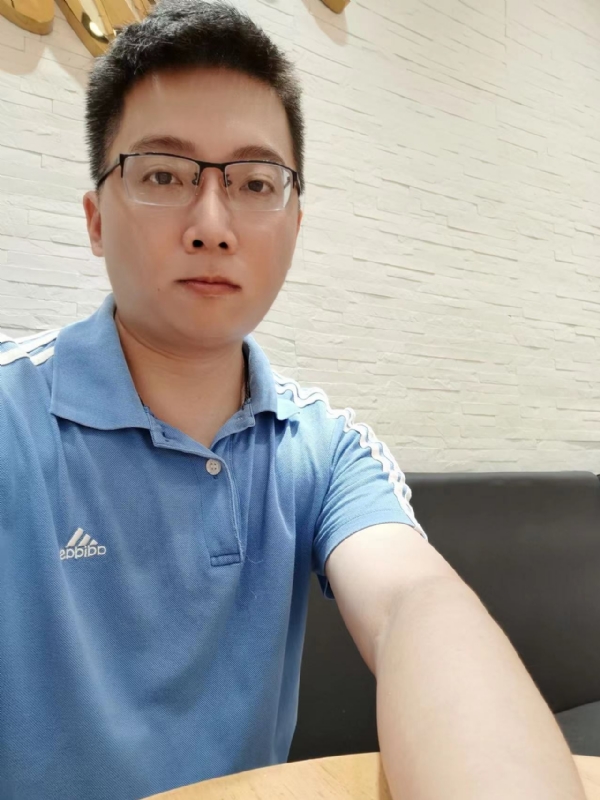 月亮河的第一张照片--心连心婚恋交友平台