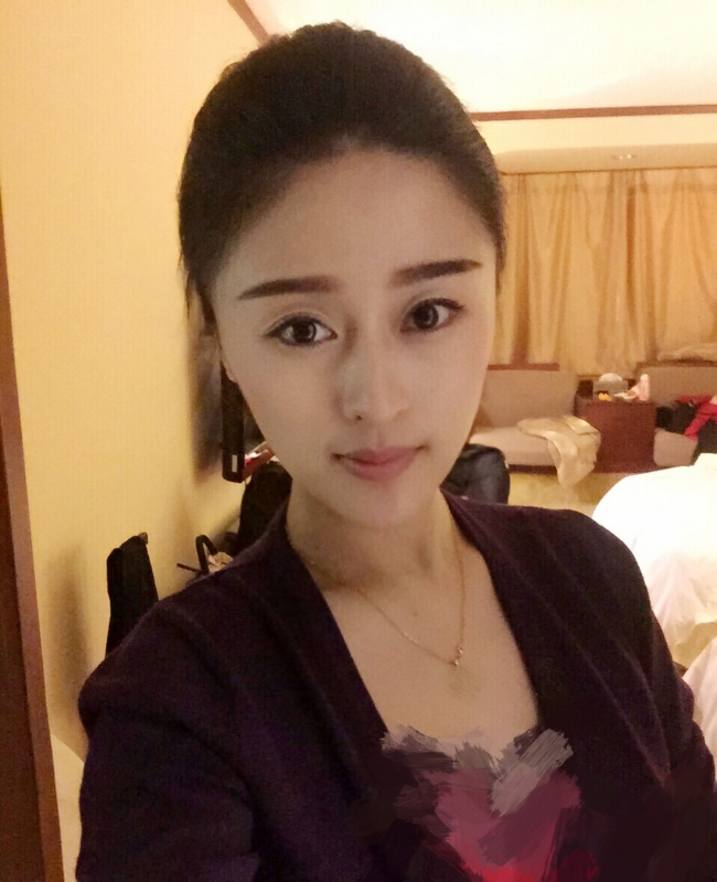 挣扎的第一张照片--心连心婚恋交友平台