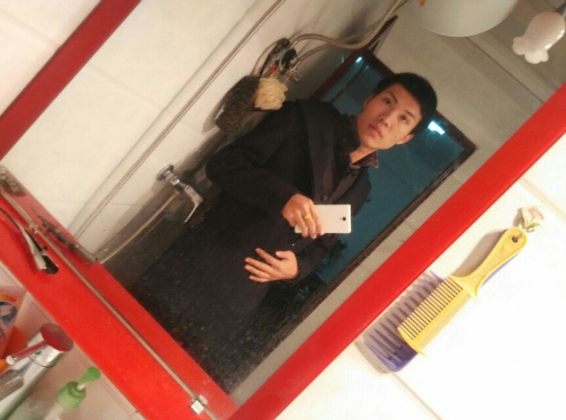 乐天的第二张照片--心连心婚恋交友平台