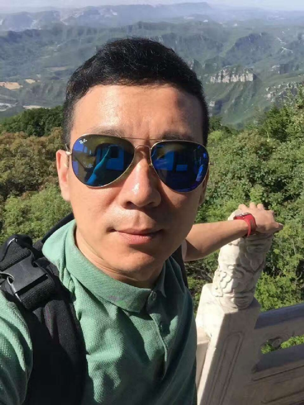 望穿秋水的第一张照片--心连心婚恋交友平台