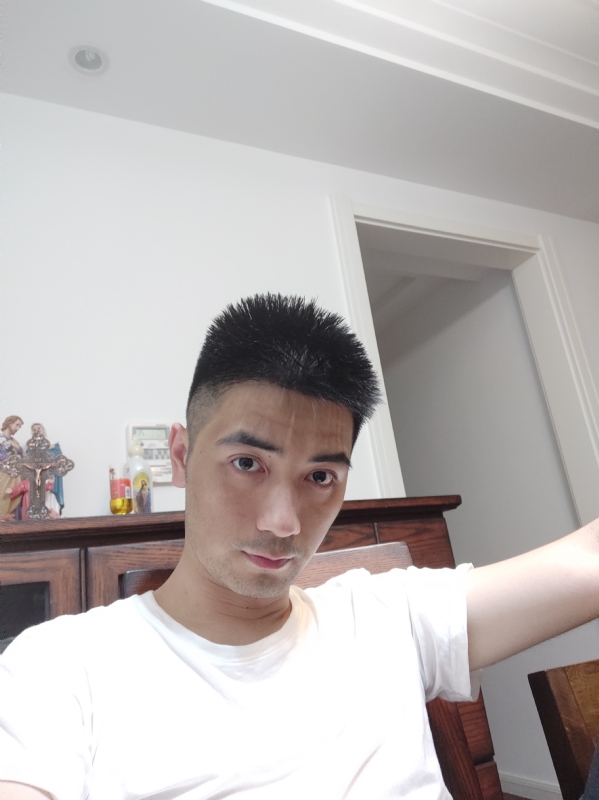 limchenxu的第一张照片--心连心婚恋交友平台