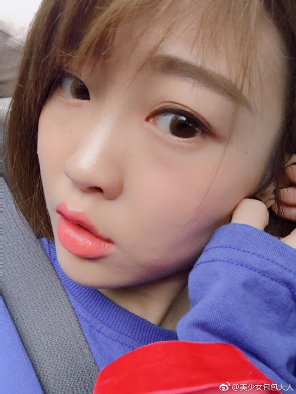 莉莉的第一张照片--心连心婚恋交友平台