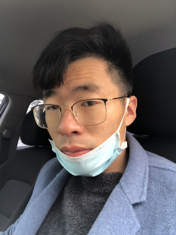李先生的第一张照片--心连心婚恋交友平台