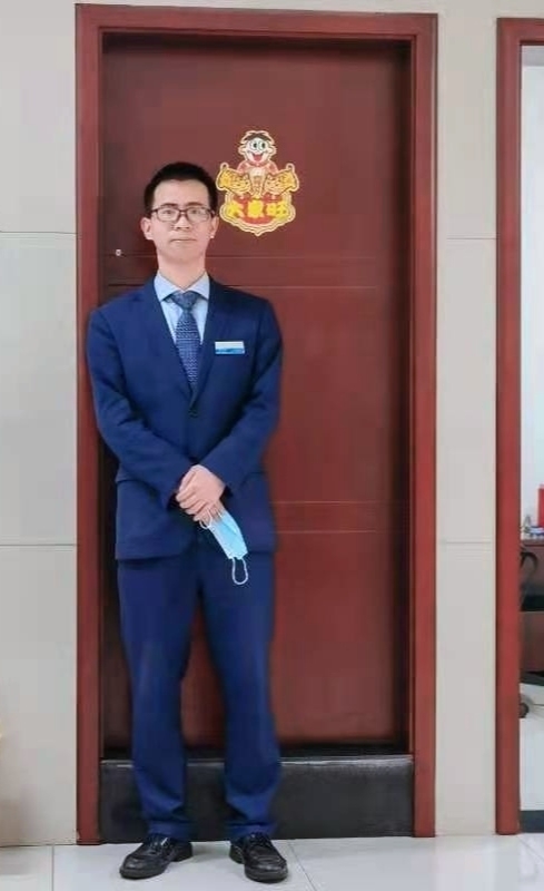 小螃蟹的第三张照片--心连心婚恋交友平台