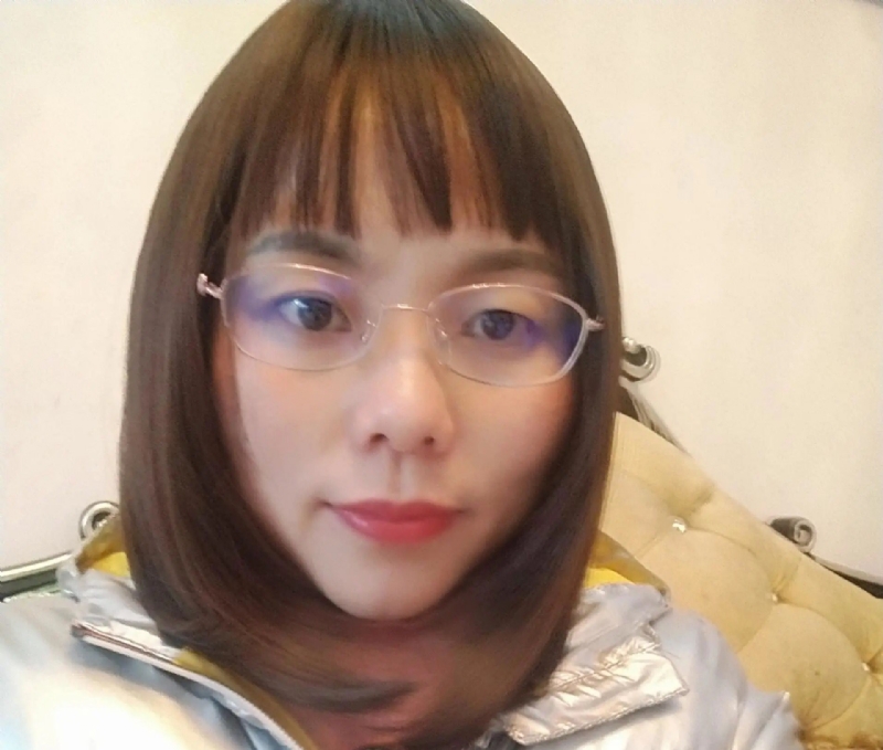 爱笑的彩虹的第一张照片--心连心婚恋交友平台