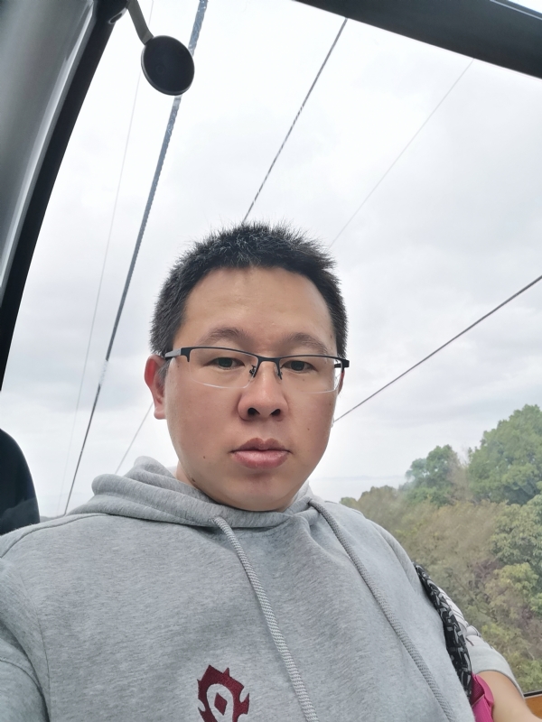 枫叶12的第一张照片--心连心婚恋交友平台