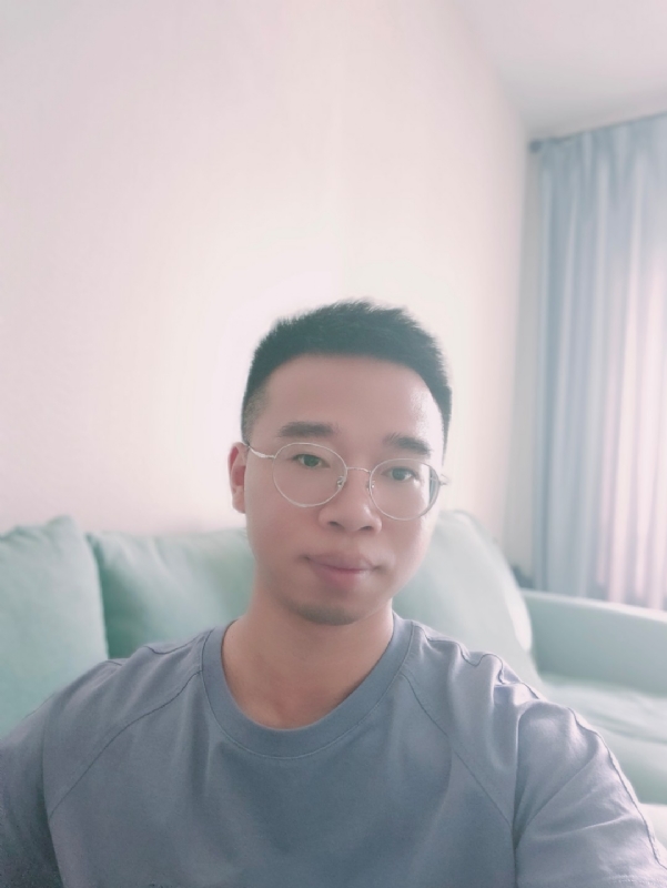 阿挺的第一张照片--心连心婚恋交友平台