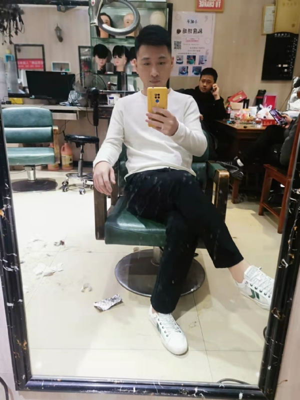 陈辉88的第一张照片--心连心婚恋交友平台