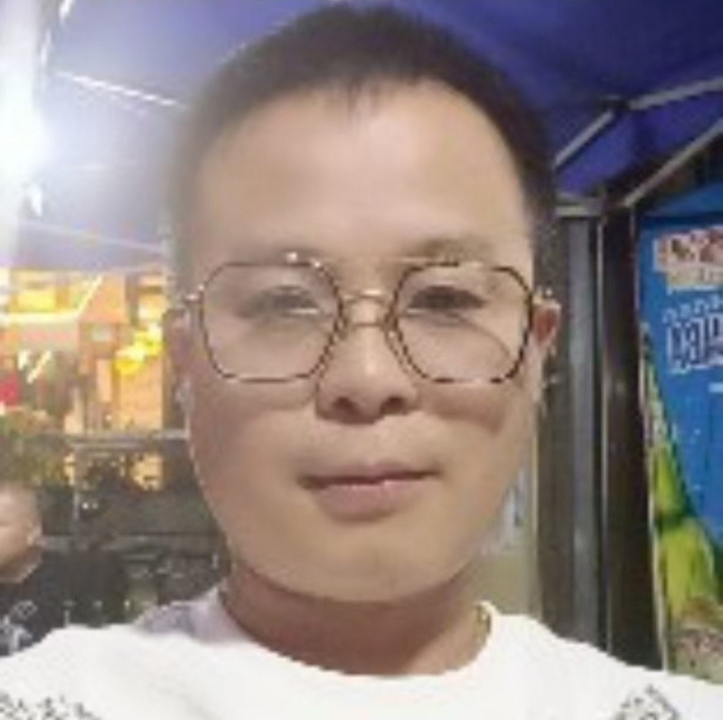 逍遥霸道的第一张照片--心连心婚恋交友平台