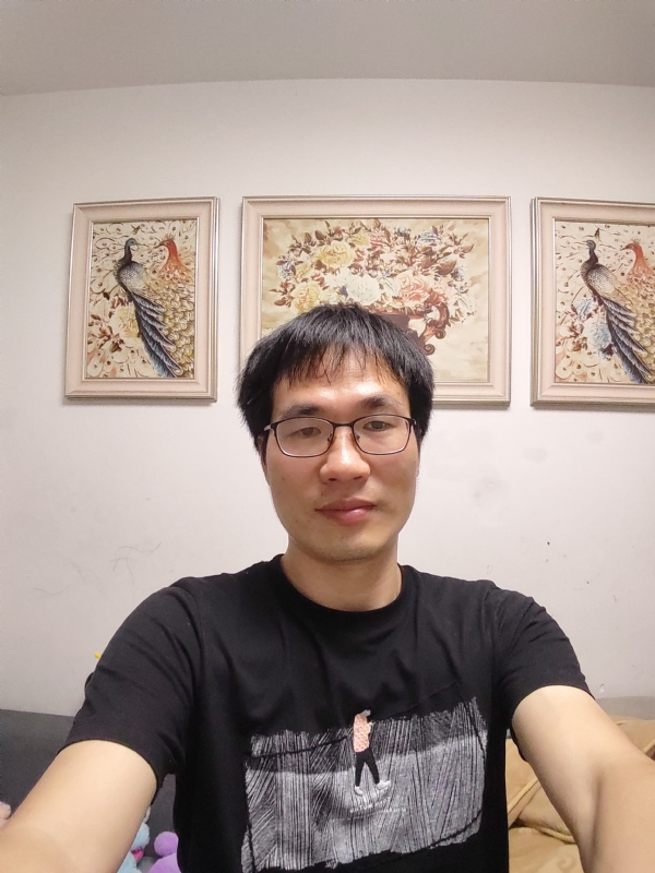 等等的第一张照片--心连心婚恋交友平台
