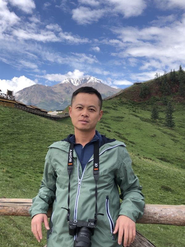 猩猩二号的第二张照片--心连心婚恋交友平台