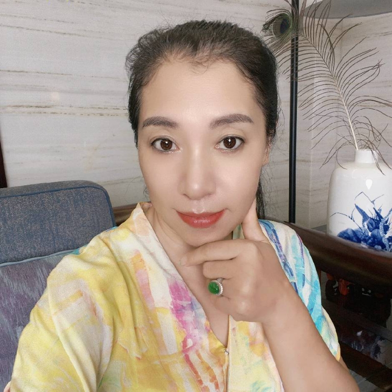 仝馨的第一张照片--心连心婚恋交友平台