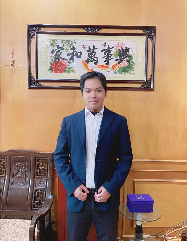 旭日春晖的第一张照片--心连心婚恋交友平台