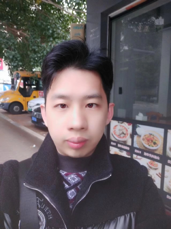qiuzhiyong的第一张照片--心连心婚恋交友平台