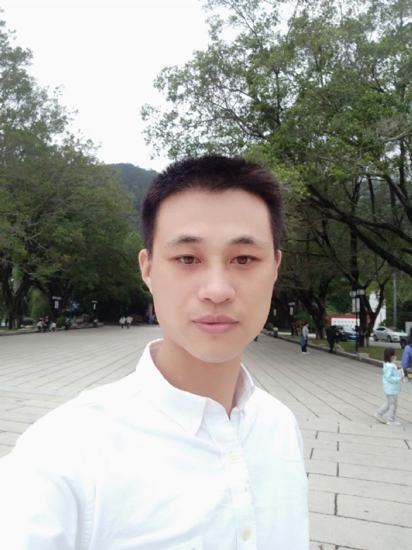 xu的第一张照片--心连心婚恋交友平台