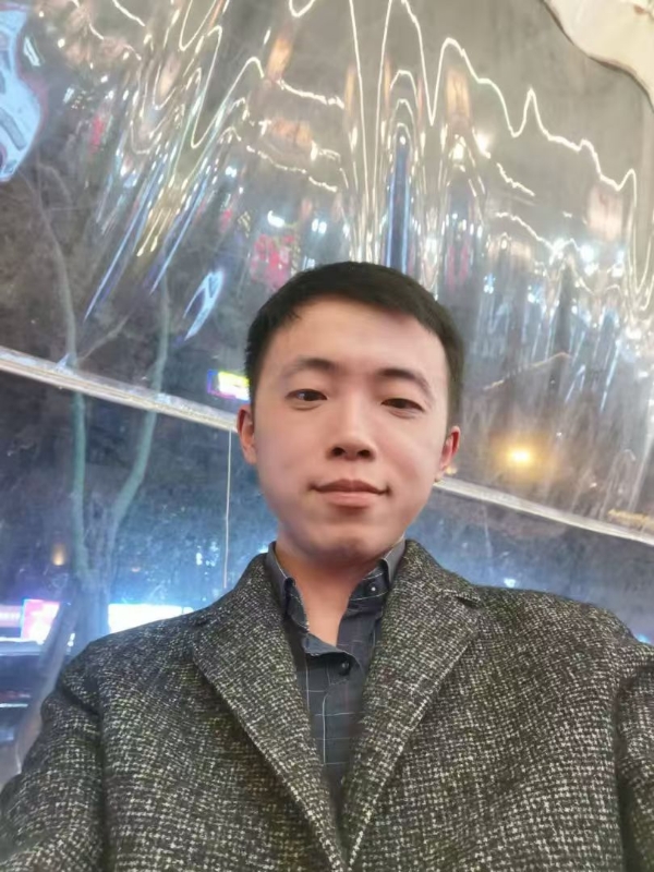 孤客的第一张照片--心连心婚恋交友平台